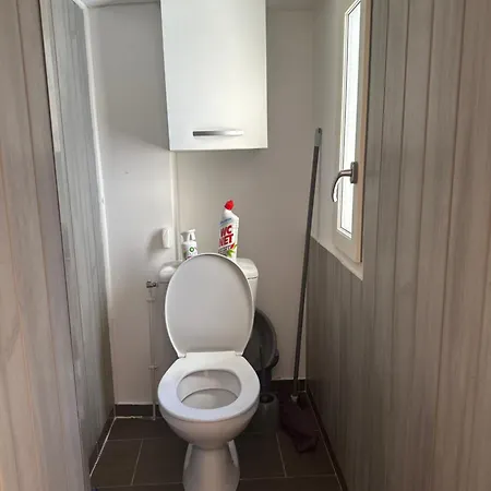 Homestay Proche De Paris